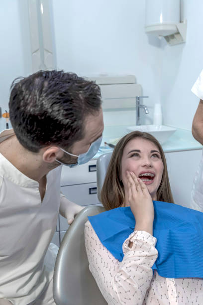 Best Cracked Tooth Emergency Dentist  in Gridley, CA